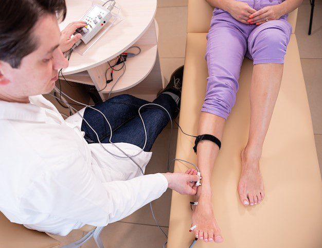 Foot Pain Acupuncture